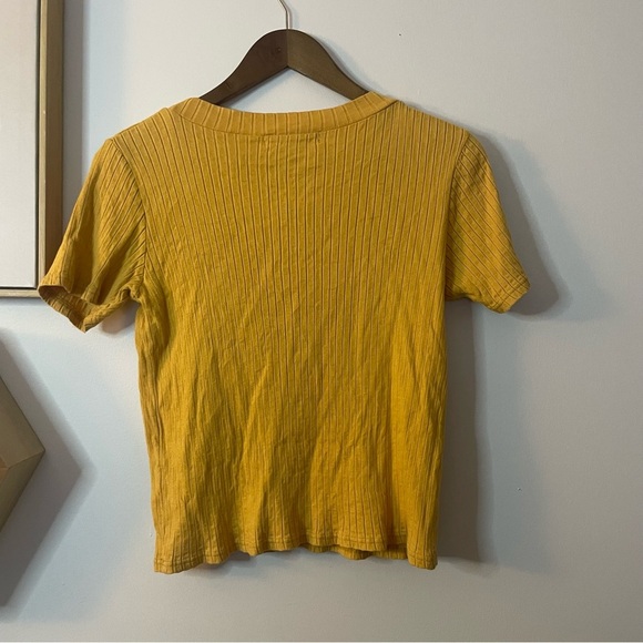 Sense of Place Yellow Ribbed Women's Top Medium - Picture 2 of 5
